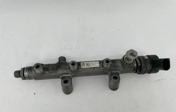 Audi A7 S7 4G Fuel main line pipe 059130090CM