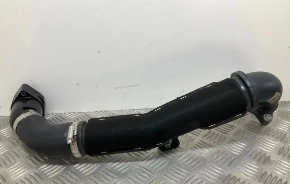 Audi Q2 - Intercooler hose/pipe 04L145762CD