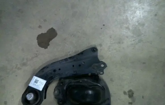 Toyota Prius (XW50) Rear axle beam mounts housing 4872747020