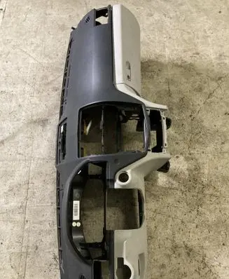 Mercedes-Benz C W204 Dashboard A2046803787
