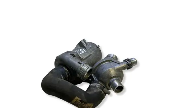 BMW 3 E92 E93 Water pump 70285120 720200364