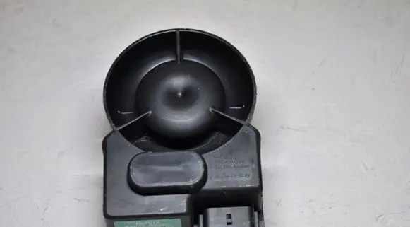 Toyota Land Cruiser (J150) Alarm system siren 8904060090