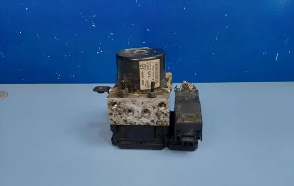 Jaguar S-Type ABS Pump 5W932C405AB 10039937044