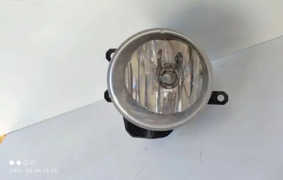 Toyota Yaris Front fog light 8122002110