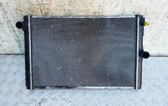 Toyota Auris E180 Coolant radiator MF4221343070 0N06