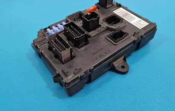 Citroen Berlingo Central body control module S180085004F IMPRK1578446