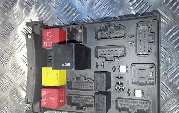 Renault Espace - Grand espace IV Comfort/convenience module 518002217 8200148810 8200004201E