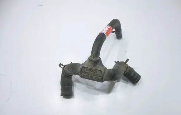 Audi A4 S4 B5 8D Oil cooling pipe 058121058Q