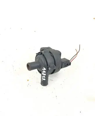 Mercedes-Benz C W205 Electric auxiliary coolant/water pump 0277585