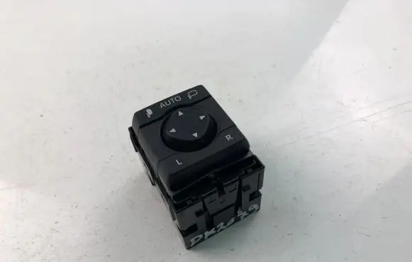 Toyota RAV 4 (XA50) Wing mirror switch 183930