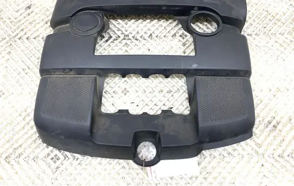 Engine cover (trim)