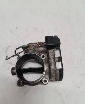 Volvo V70 Throttle valve 8692720 06W195 0281002701
