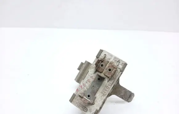 Ford Escort Heater blower motor/fan resistor 18B647