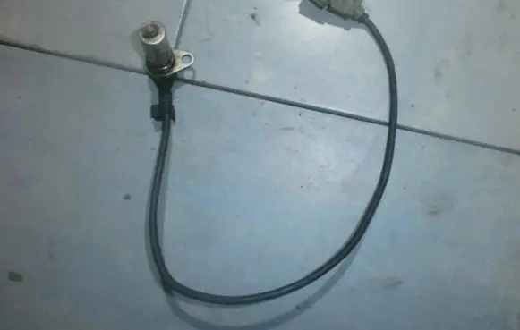 Audi A3 S3 8L Crankshaft position sensor 038907319A 038907319F