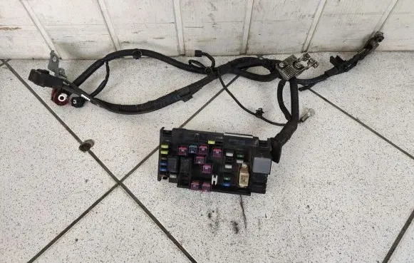 Subaru Forester SJ Fuse module