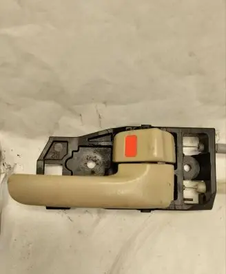 Lexus RX 300 Rear door lock
