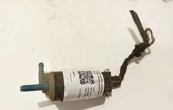 Windscreen/windshield washer pump