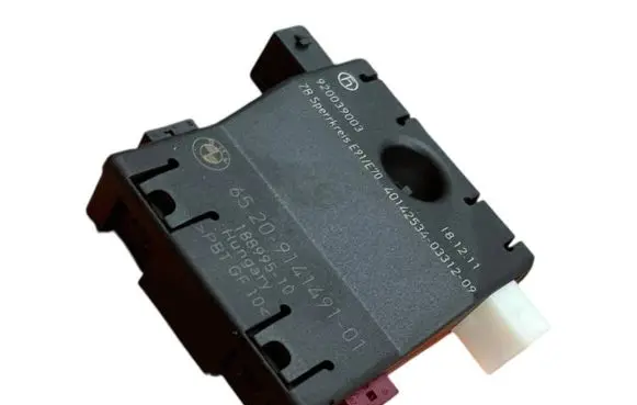 BMW X5 E70 Antenna control unit 65209141491 920039003 9141491