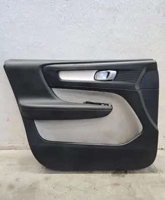 Volvo XC40 Front door card panel trim 31407681