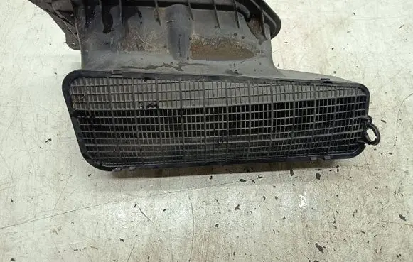 Audi A7 S7 4G Air intake duct part 4G1819904A