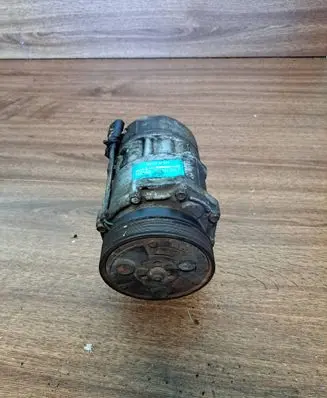 Volkswagen Golf IV Air conditioning (A/C) compressor (pump) 1J0820803F 4181404924