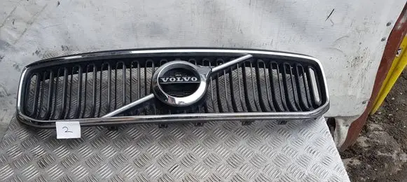 Volvo XC40 Front bumper upper radiator grill 31656581