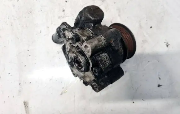 Ford Mondeo Mk III Power steering pump XS7E3A733AC XS7E-3A733-AC