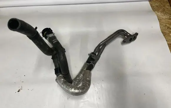 Chevrolet Camaro Engine coolant pipe/hose 12647307