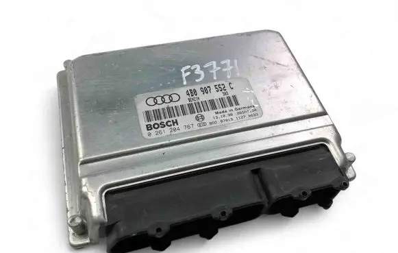 Audi A6 S6 C5 4B Engine control unit/module ECU 4B0907552C 0261204767