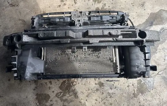 Volkswagen Golf VII Radiator support slam panel 5G0805588AC 5Q0121203AA 5Q0121207AG