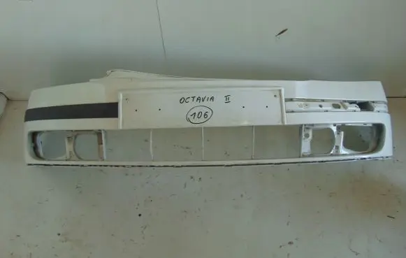 Skoda Octavia Mk2 (1Z) Front bumper