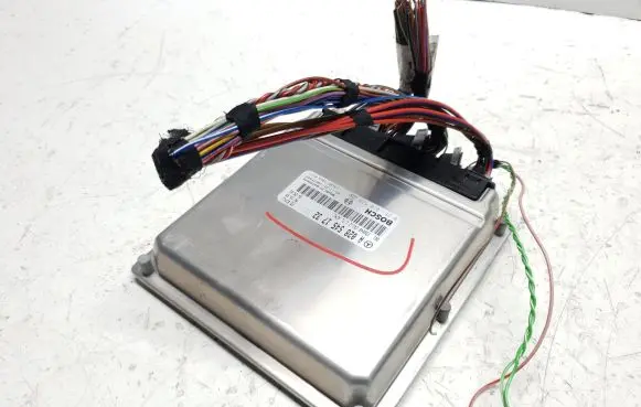 Mercedes-Benz Vaneo W414 Engine control unit/module A0285451732
