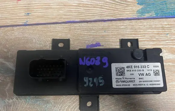 Audi e-tron Other control units/modules 4KE915233C 3522070302