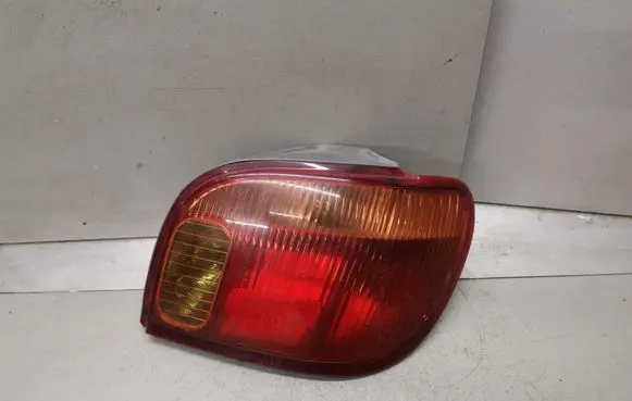Toyota Yaris Rear/tail lights