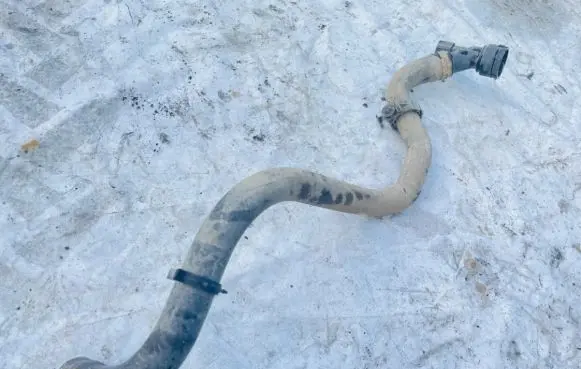 Volkswagen Golf IV Engine coolant pipe/hose 1j0121619a