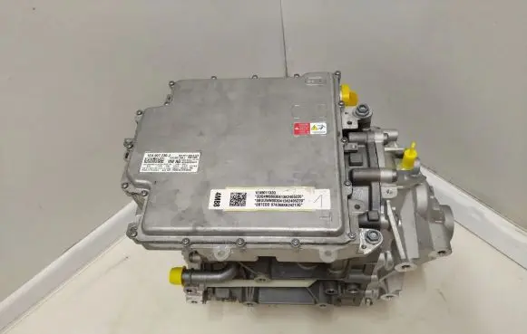Volkswagen ID.4 Electric car motor EDD UWN SIL030