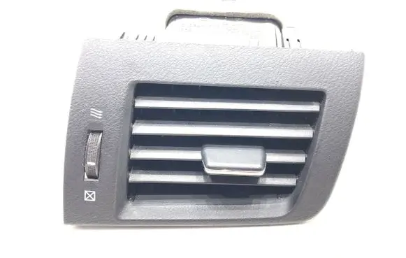 Lexus CT 200H Dashboard side air vent grill/cover trim 5566076010