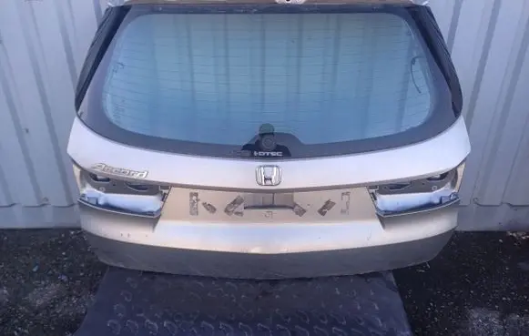 Honda Accord Tailgate/trunk/boot lid