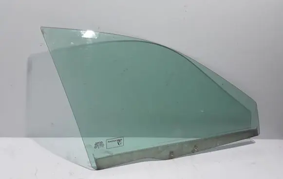 Volvo S40, V40 Front door window glass four-door 30802905
