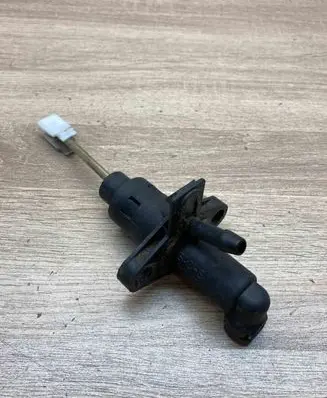 Volkswagen Golf IV Clutch master cylinder 1J1721388C
