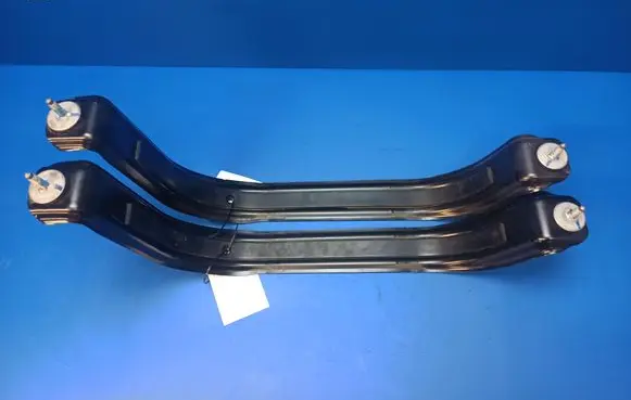 Land Rover Evoque II Fuel tank mounting bracket K8D29055AA