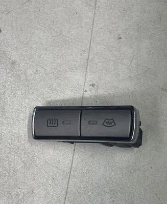 Ford S-MAX Windscreen/window heater switch 18K574AB 19122006