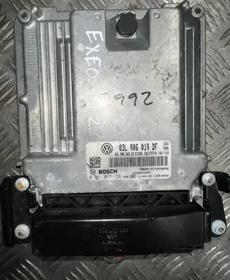 Seat Exeo (3R) Engine control unit/module 03L906019DF 0281017138 03L906022GE