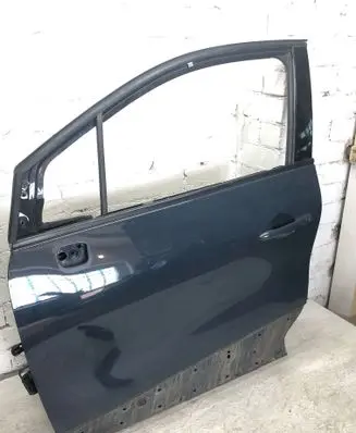 Renault Captur Front door 