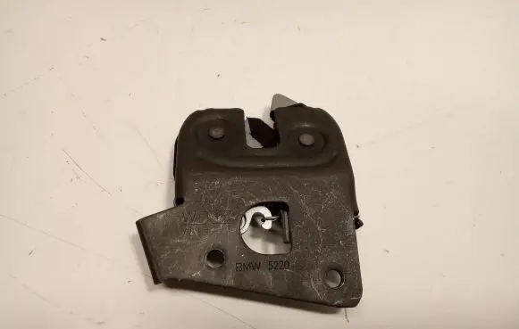 BMW 5 G30 G31 G38 Seat back rest lock catch 711286411