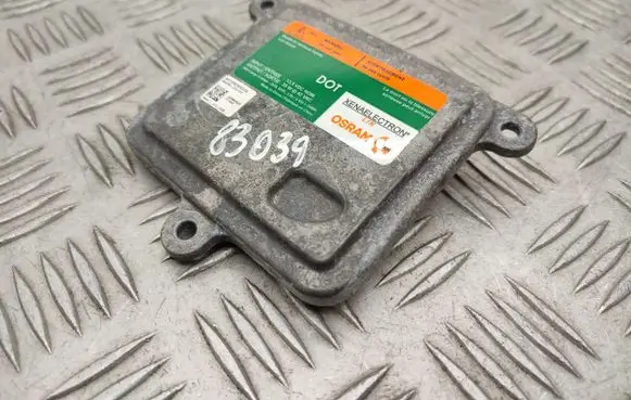 Opel Mokka Headlight ballast module Xenon A57082B00DG