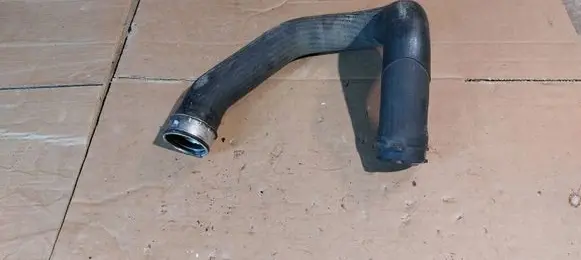 Audi A6 S6 C5 4B Intercooler hose/pipe 4B0145737