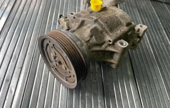 Toyota Corolla E120 E130 Air conditioning (A/C) compressor (pump) 4472206364