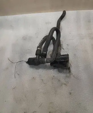 BMW 5 E60 E61 Coolant heater control valve 