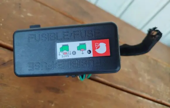 Citroen C5 Aircross Fuse box set 9820725480